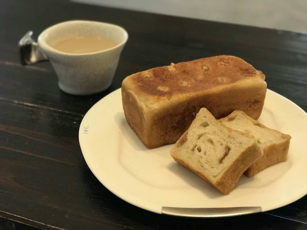 天食米菓さんx謝花きっぱん店のコラボ食パン